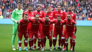 Y.Samsunspor evinde 3 Puanı 3 Golle Aldı