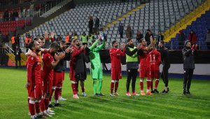 Y. Samsunspor Rize'den Büyük Avantajla Döndü