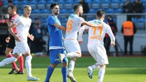 Alanyaspor kupada çeyrek finale yükseldi