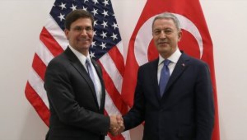 Bakan Akar ABD'li mevkidaşıyla telefonda görüştü