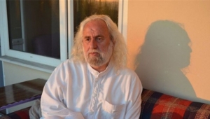 Hasan Mezarcı: Tesettüre uyma mecburiyetini kaldırıyorum
