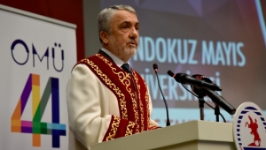 OMÜ’de Aşama Kaydeden Öğretim Üyeleri Biniş Giydi