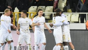 Ankaragücü Malatya'da Lige Döndü