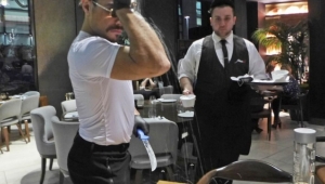 Nusret New York’ta protesto edildi
