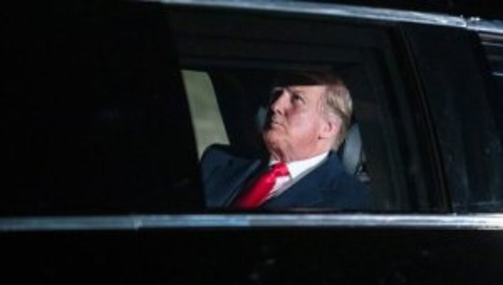 Suudi Arabistan ve BAE'den Trump'a yüz milyonlarca dolarlık yasa dışı bağış 