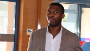 Trabzonspor'dan ayrılan Sturridge'e futboldan men edildi