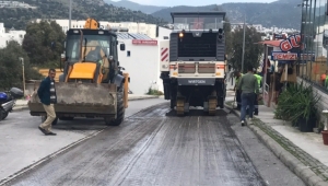 BOZUK YOLLAR KAZINARAK DÜZELTİLDİ