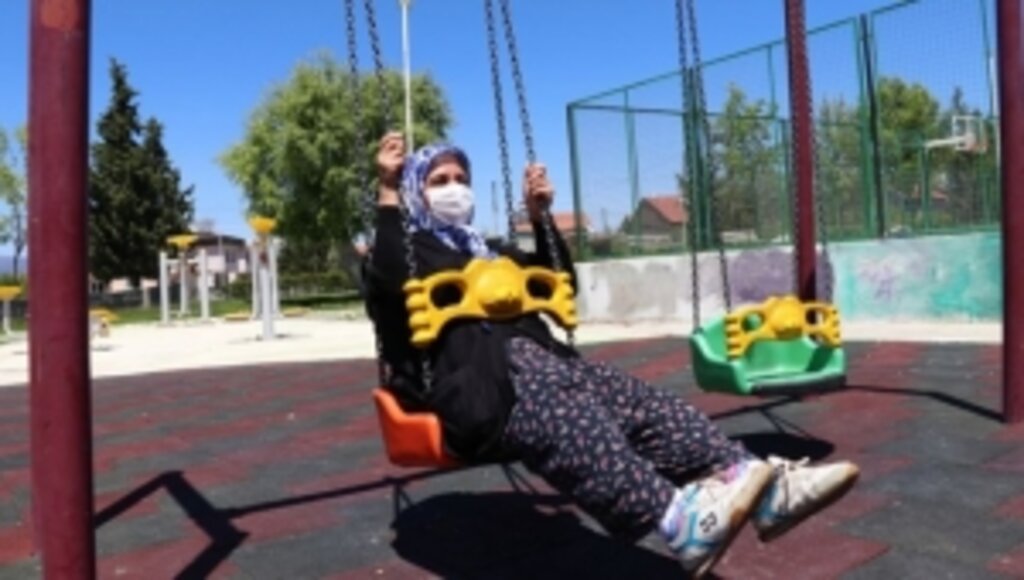 65 yaş üstü vatandaşların Sokağa çıkma saati değişti 