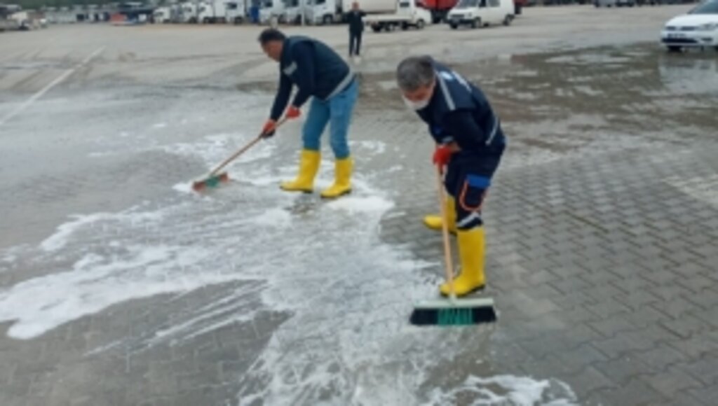 Toptancı Hallerinde Koronavirüs tedbirleri sürürüyor
