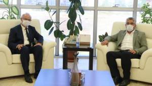 AK Parti İl Başkanı Ersan Aksu'dan Rektör Ünal'a ziyaret