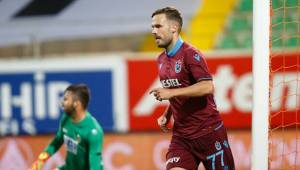 Trabzonspor'da Filip Novak camiaya veda etti