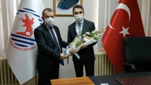 Alaçam MYO’da Bayrak Değişimi