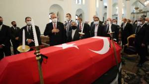 Cumhurbaşkanı Erdoğan, Markar Esayan’ın cenaze törenine katıldı