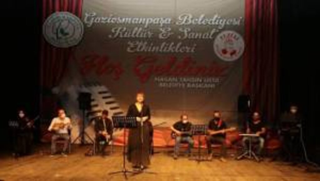 Gaziosmanpaşa’da Fuzuli Kültür Sanat Sezonu Açıldı