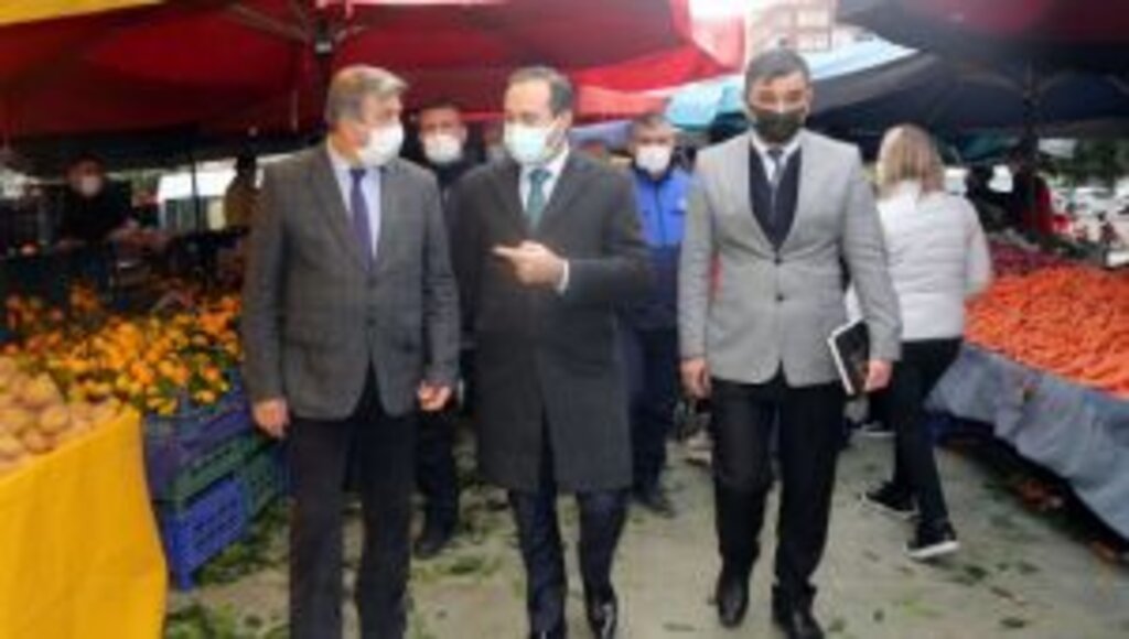 Atakum Zabıtası’ndan pazar yerleri ve AVM’lere yoğun denetim