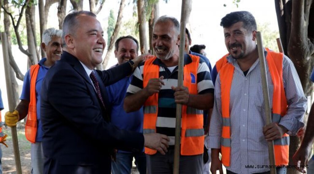 Antalya Büyükşehir Belediyesi’nde asgari ücret 3 bin 100 lira oldu