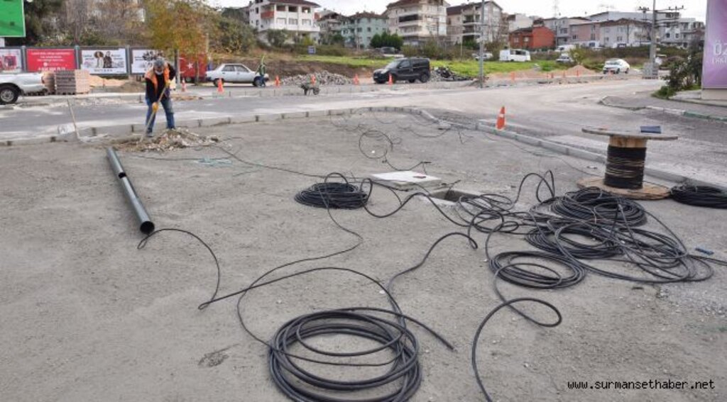Bursa Büyükşehir Belediyesi çalışıyor, trafik rahatlıyor