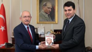 Kemal Kılıçdaroğlu Demokrat Parti'yi Ziyaret Etti