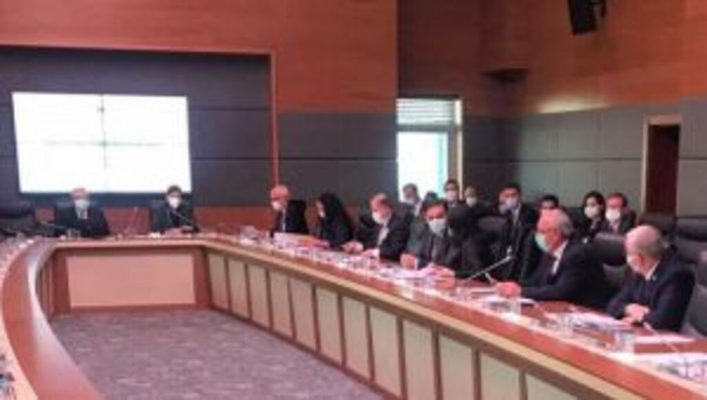 YAŞAR, KURUMLARA SESLENDİ