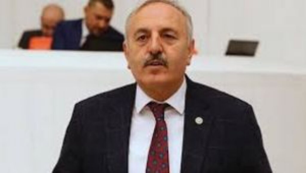 YAŞAR, “OTOPARK SORUNU ARTIK BÜTÜN ŞEHİRLERİN SORUNU”