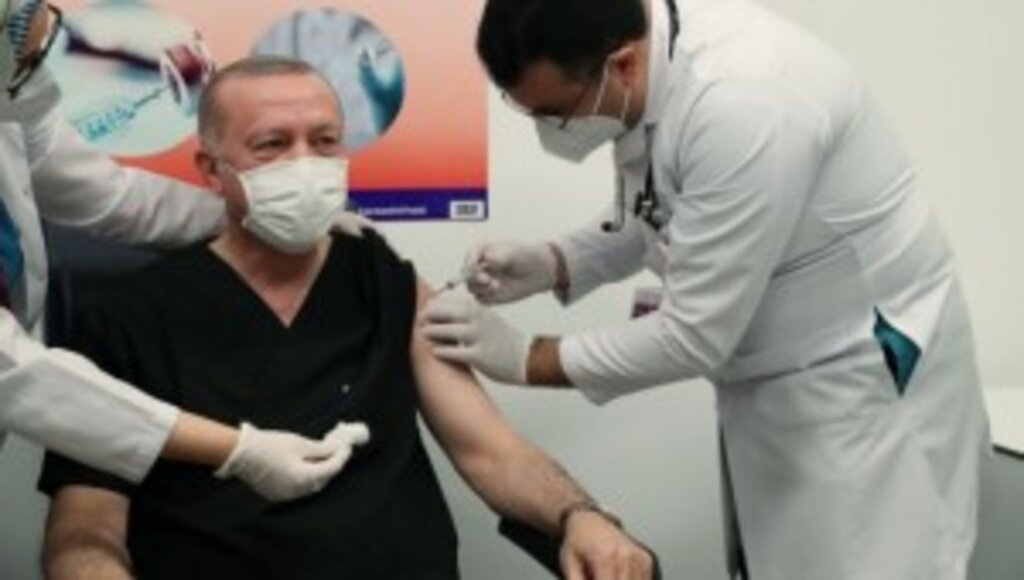 Cumhurbaşkanı Erdoğan, Koronavirüs Aşısı Oldu