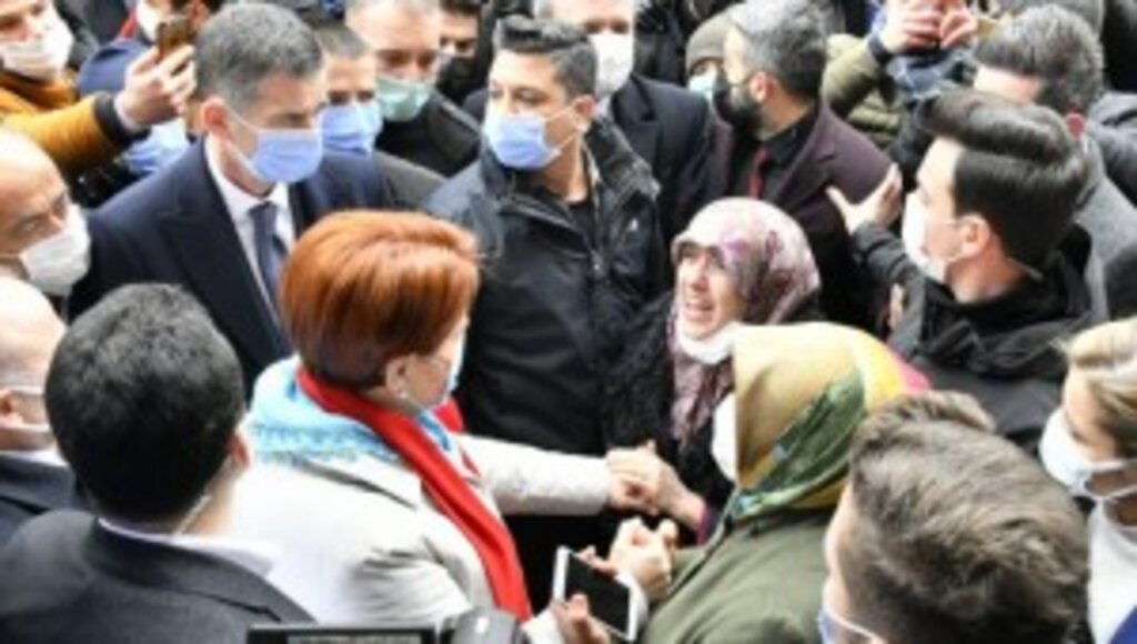 Meral Akşener; ''Sayın Soylu Bizim Kulübe Hoşgeldi.''   