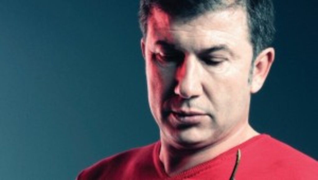 Tanju Çolak; ''Arkadaşlarımı Çok Özlüyorum, Rahmetle Anıyorum.''