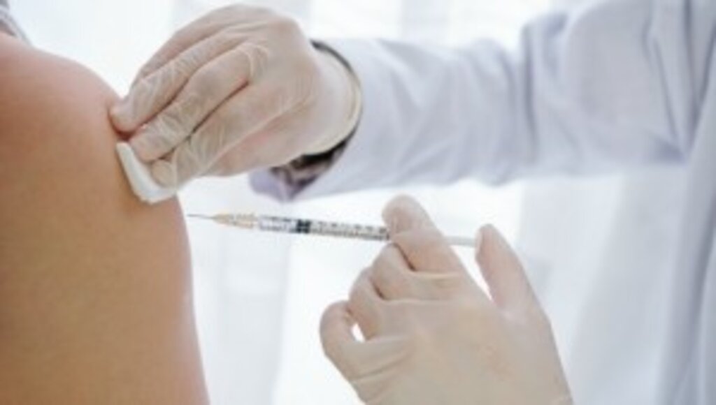 Vali Yerlikaya: “O Günlere Tekrar Kavuşmak İçin Aşı, Aşı, Aşı”