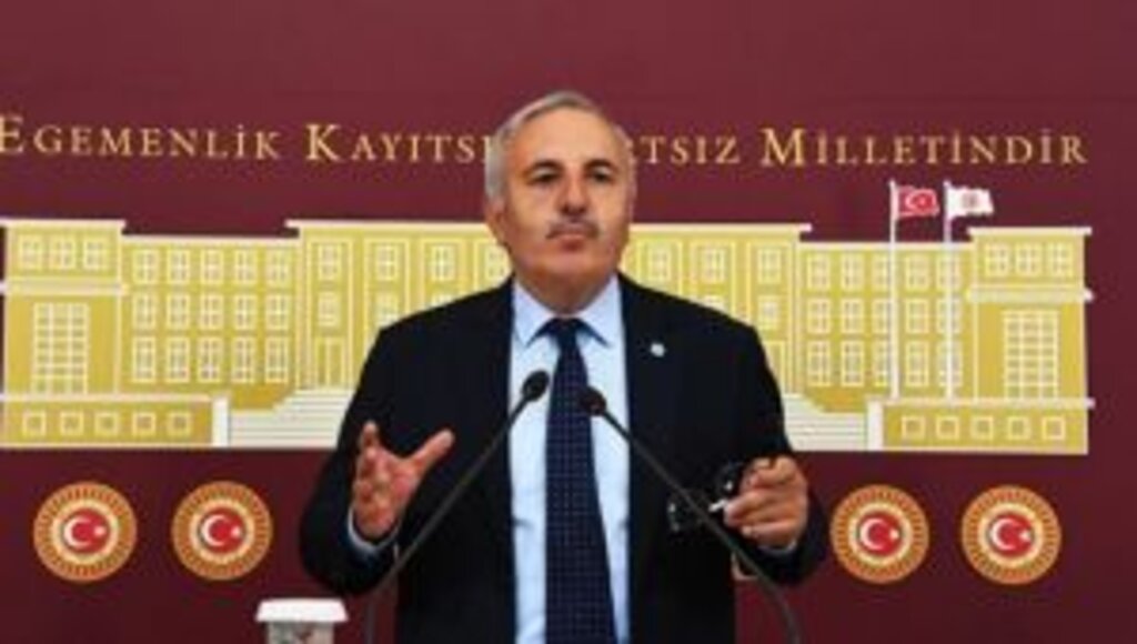 YAŞAR,