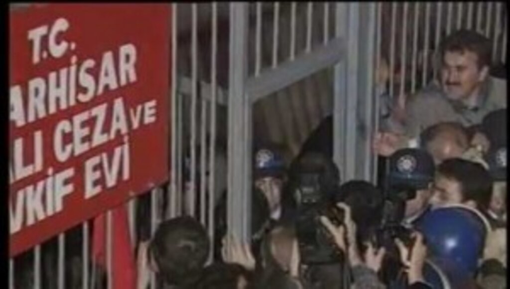 Cumhurbaşkanı Erdoğan: “Darbe bir insanlık suçudur”