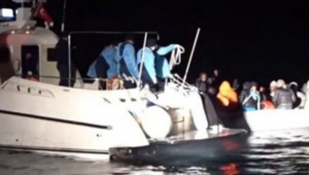 Yunanlıların Ölüme Terk Ettiği 13 Sığınmacı Kurtarıldı.