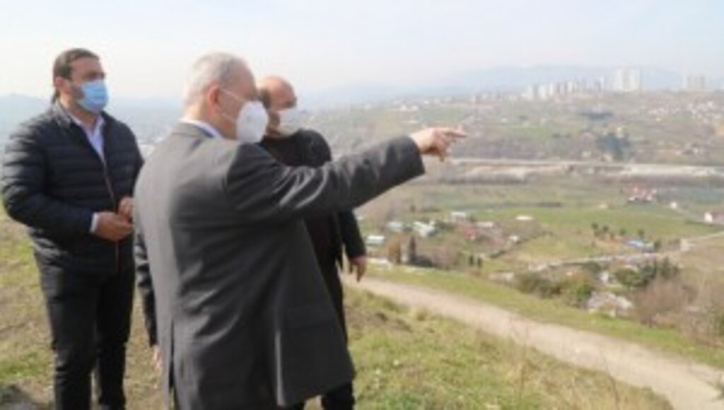 BAŞKAN DEMİRTAŞ MAHALLE MUHTARLARI İLE SORUNLARI YERİNDE İNCELİYOR