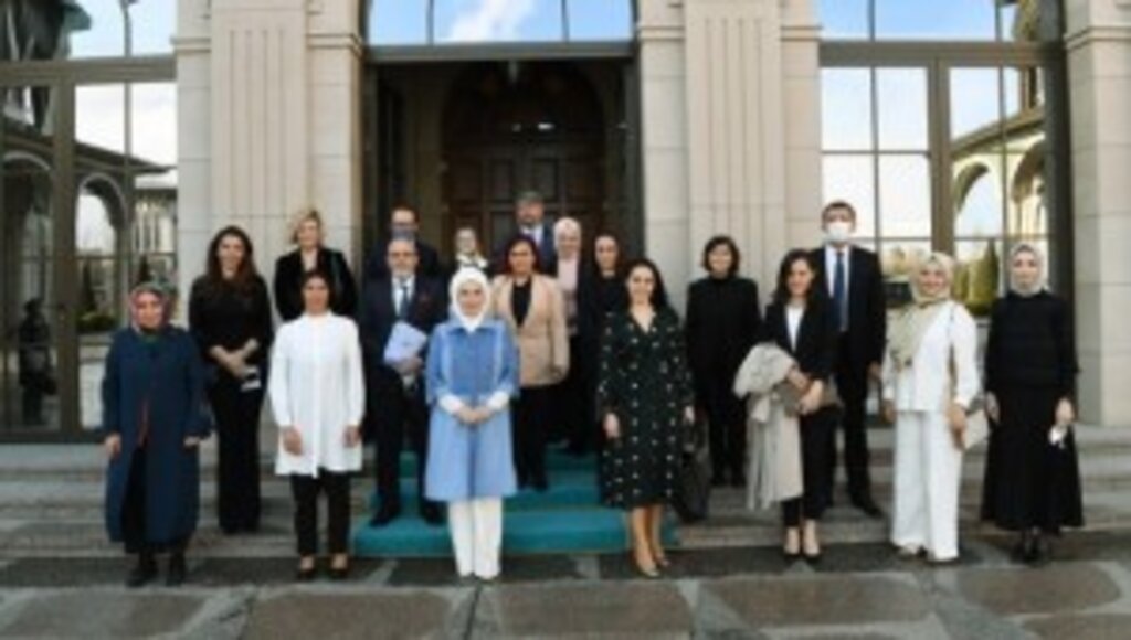Emine Erdoğan, özel gereksinimli çocukların anneleriyle bir araya geldi