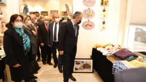Huzurevinin 'Ehil Elleri'