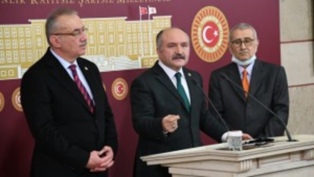 “MERKEZ BANKASI BAŞKANI 5 YIL İÇİN ATANIR BUNDAN ÖNCE GÖREVDEN ALINAMAZ”