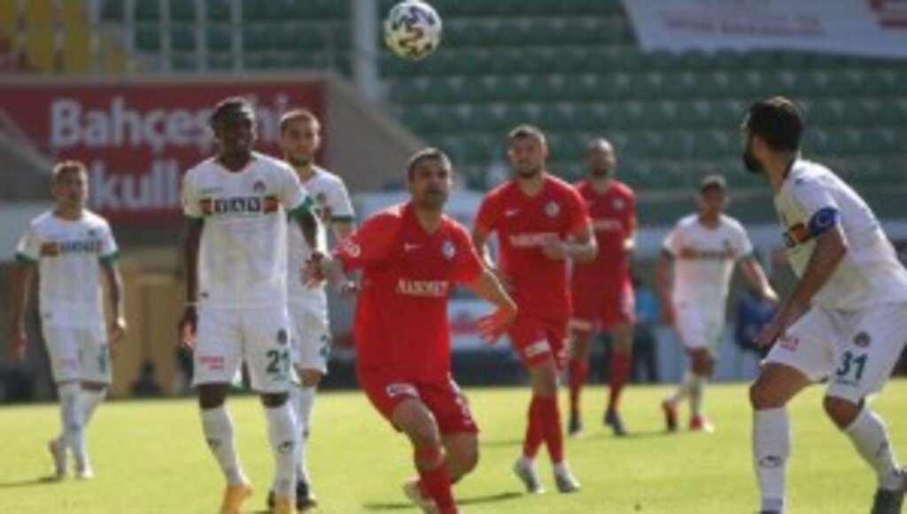 Aytemiz Alanyaspor sahasında kazandı