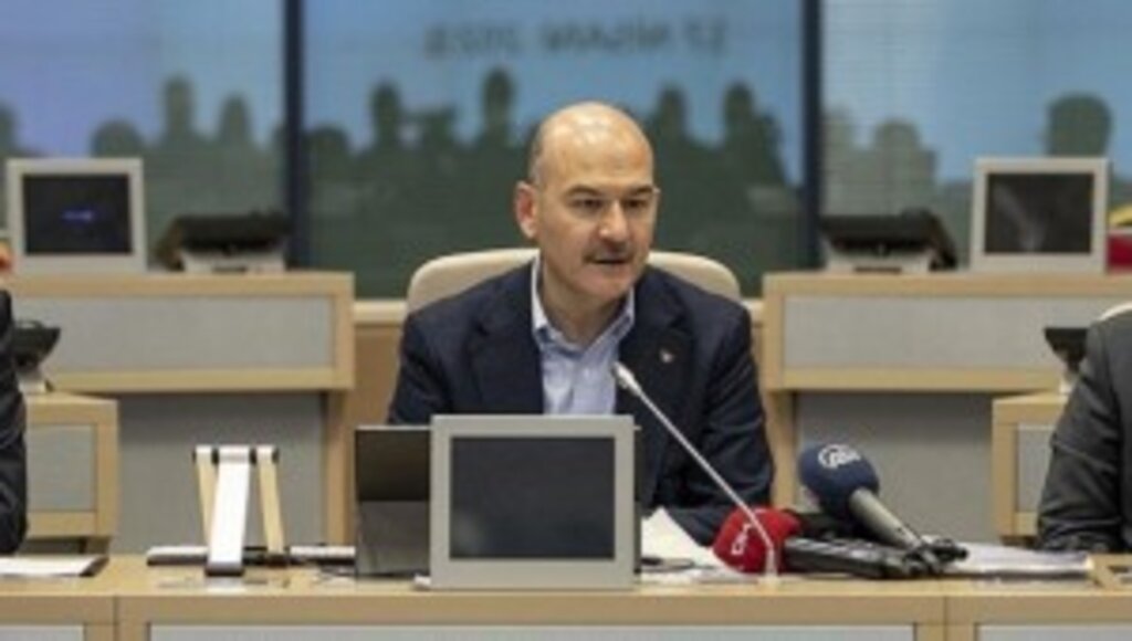 Bakan Soylu: Sokağa çıkma kısıtlamasıyla ilgili istismarlara müsaade etmeyiz
