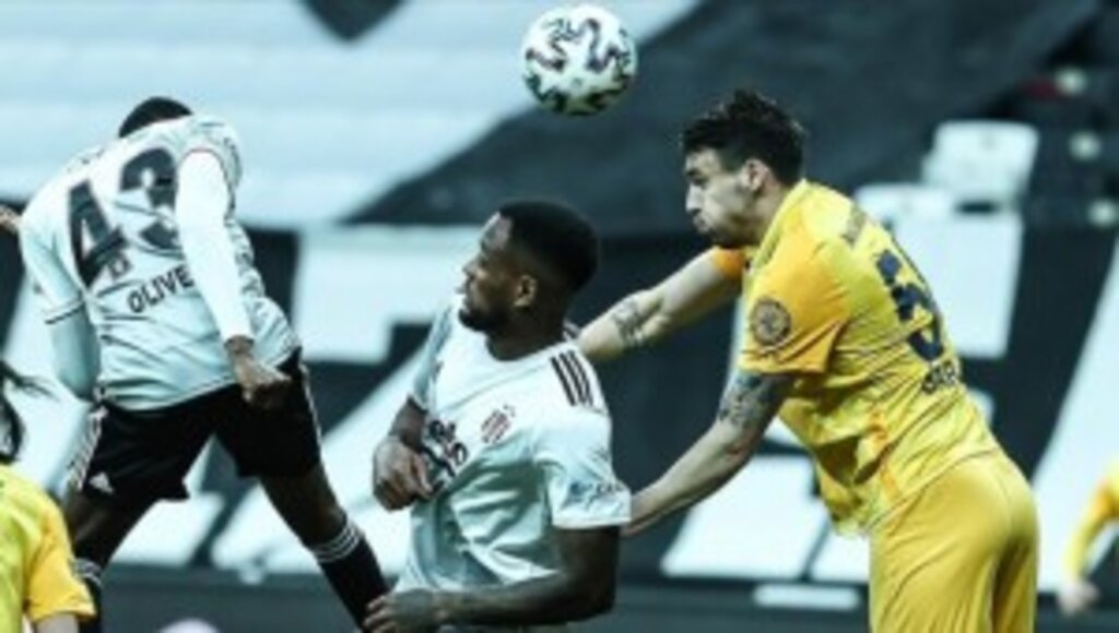 Beşiktaş, Ankara'dan 1 puanla döndü