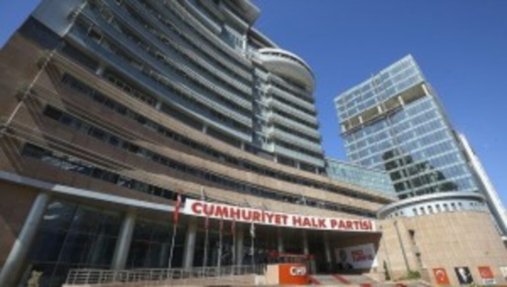 CHP Antalya İl Başkanı Bayar görevden alındı