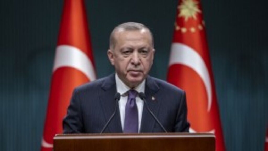 Kısıtlamaları dikkate alarak hak kayıplarının önüne geçecek önemli düzenlemeler yapıyoruz