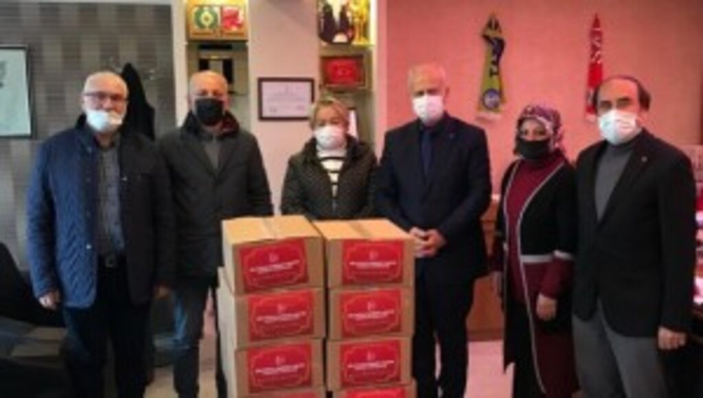 MHP'DEN İHTİYAÇ SAHİPLERİNE RAMAZAN KOLİSİ