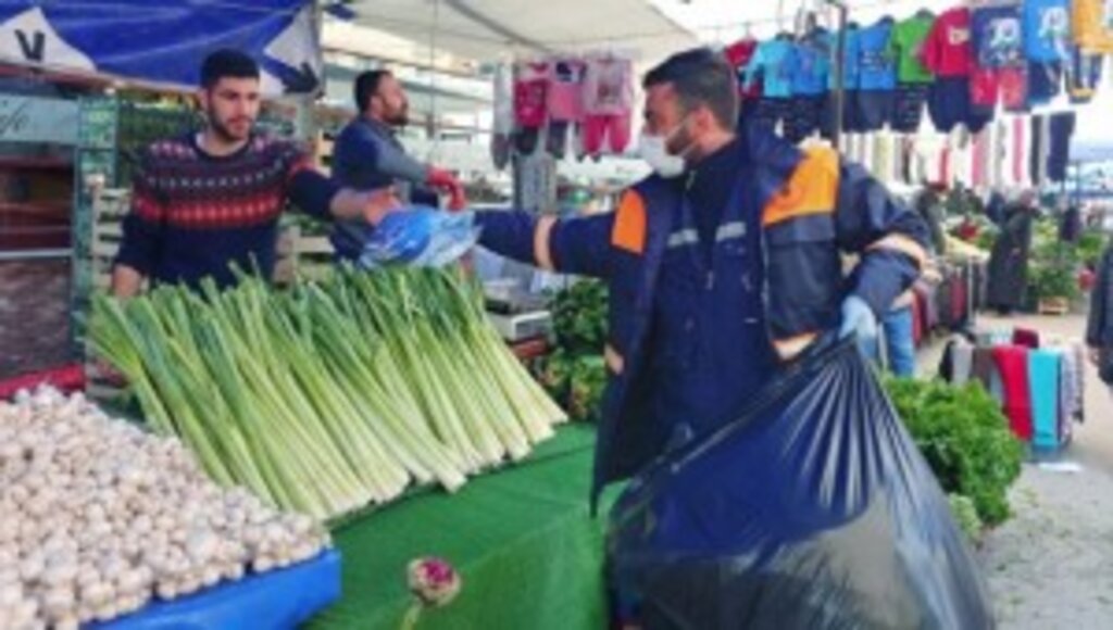 Pazarcılara 3 bin siperlik