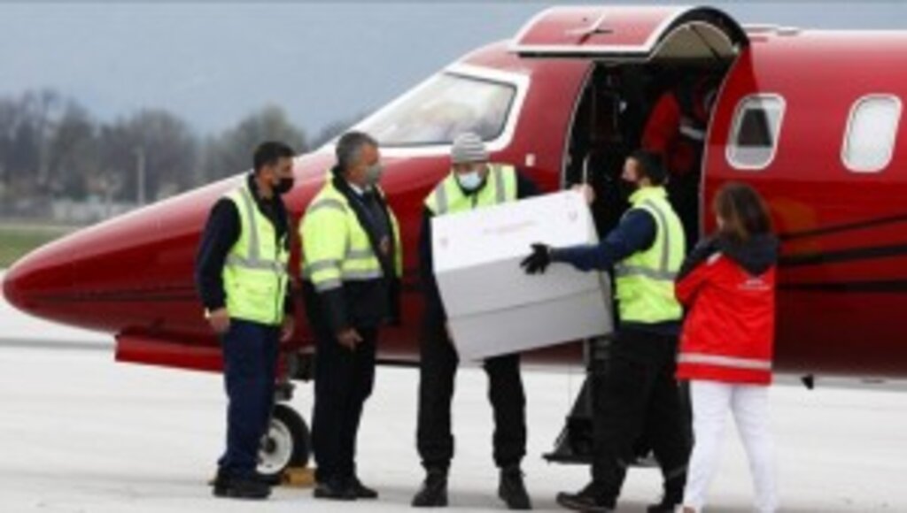 Türkiye'nin hibe ettiği 10 bin doz Kovid-19 aşısı Bosna Hersek'e ulaştı