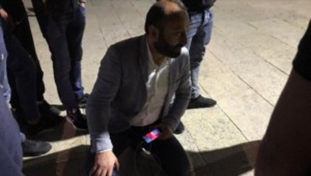 AA’nın Ortadoğu Editörü İsrail polisinin Mescid-i Aksa’daki müdahalesinde yaralandı