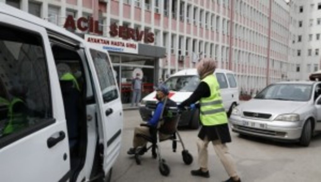 BAŞKAN DEMİRTAŞ, MAĞDURİYETLERİ ORTADAN KALDIRACAK HİZMETLERİ İLÇEDE HAKİM KILIYOR