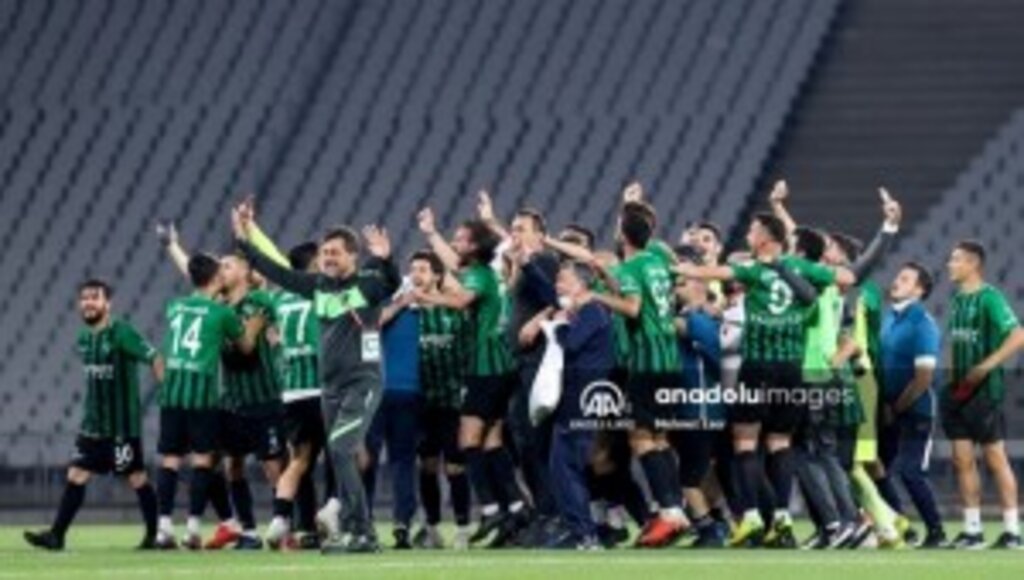 Kocaelispor TFF 1. Lig'e yükselen üçüncü takım oldu