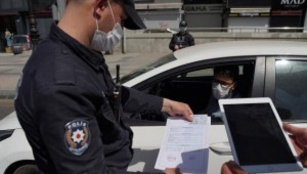 Manuel doldurulan Çalışma izni görev belgesi'nin geçerlilik süresi 12 Mayıs'a kadar uzatıldı