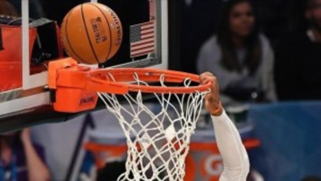NBA'de Los Angeles derbisinde kazanan Clippers oldu
