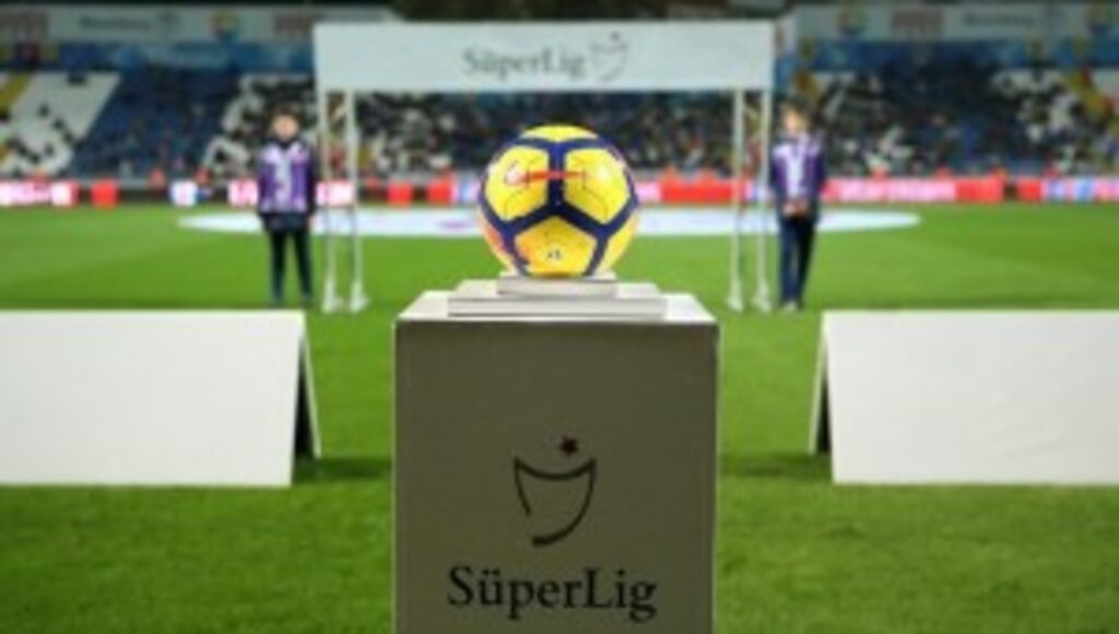 Süper Lig'de kritik cumartesi