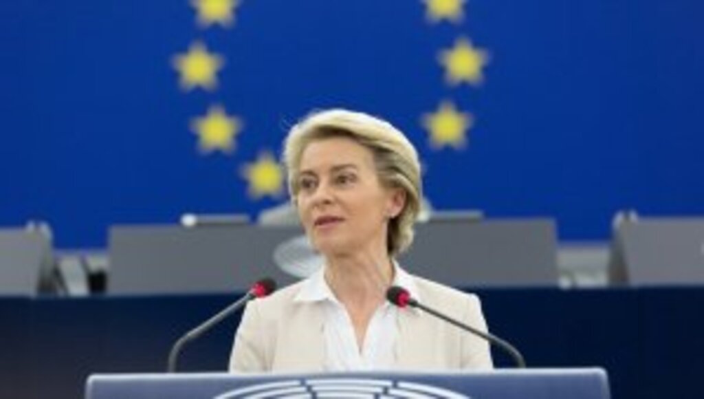 AB, Türkiye'deki Suriyelilerin desteklenmesi için 3 milyar avro bütçe ayıracak